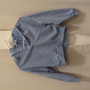 Women's Z by Zella M Cropped Light Blue Hoodie Pullover Hooded Sweatshirt V Neck